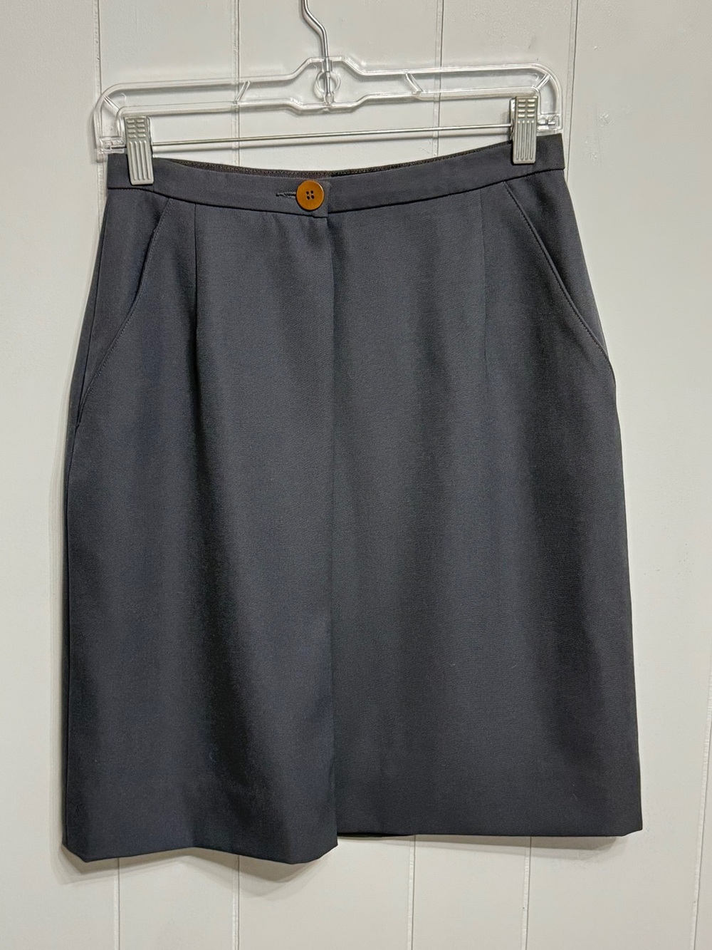 Giorgio Armani Navy Blue Wool Pencil Skirt (13 inches waist measurement)